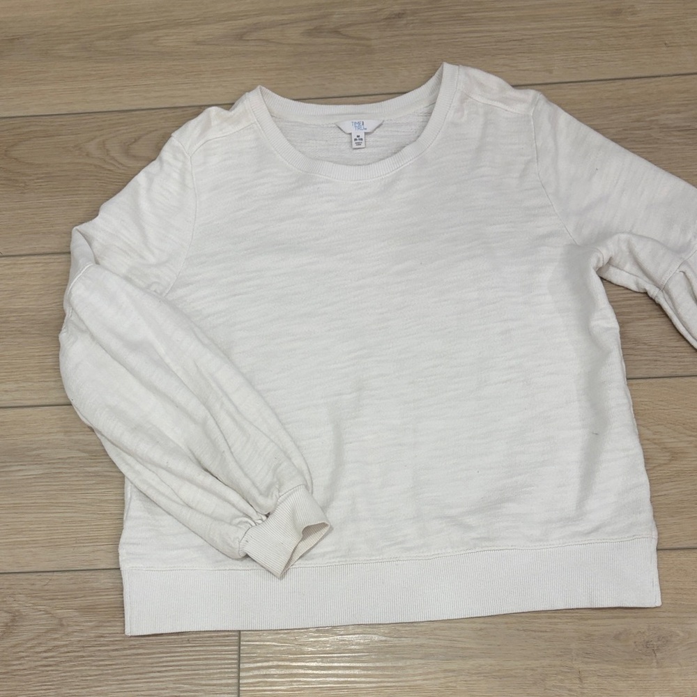 Time and Tru Cozy Comfy Poof Sleeve Casual Women's Cream Crew Neck Sweater. M